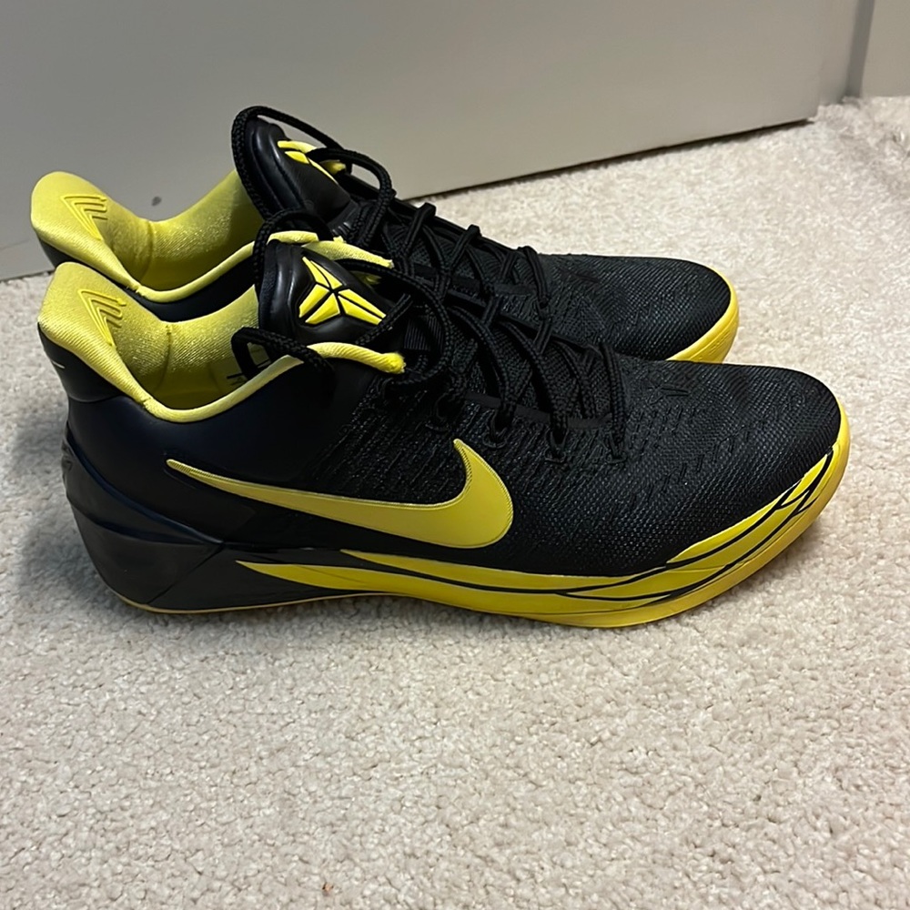 Nike Kobe Bryant Oregon Ducks Basketball Shoes